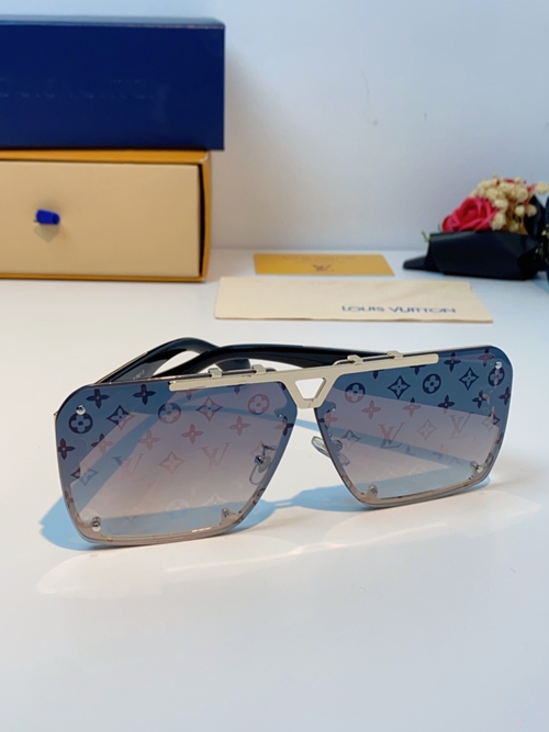 ルイヴィトンサングラス背面デザイン